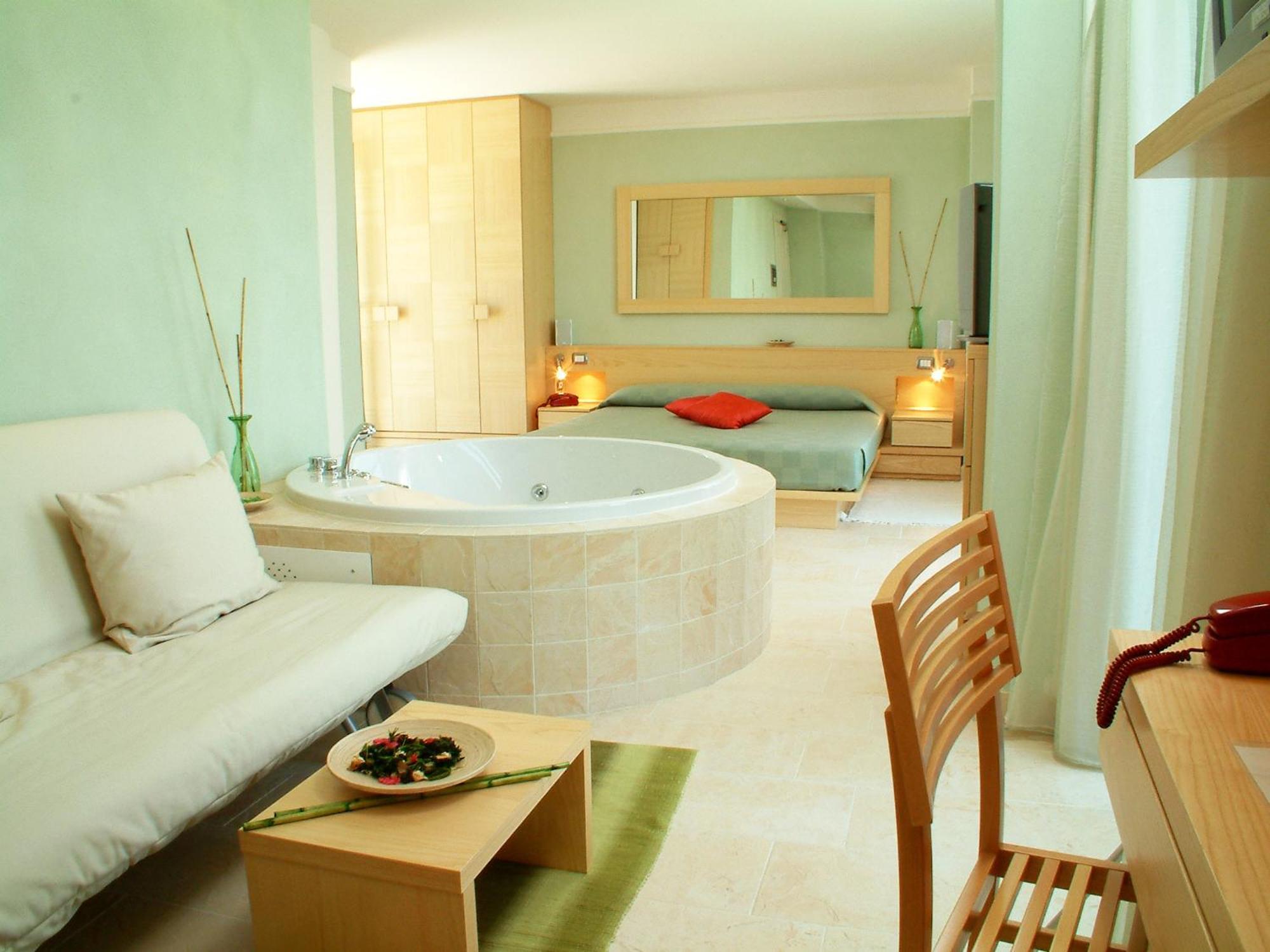 Alexandra Plaza Hotel Riccione Buitenkant foto
